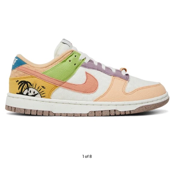 Nike Dunk Low SE Sun Club - Picture 1 of 6